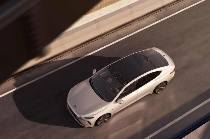 Νίο Et7 4 πόρτες και 5 θέσεις πολυτελές αυτοκίνητο νέας ενέργειας 1