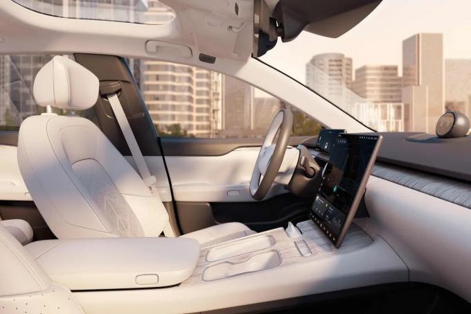 Νίο Et7 4 πόρτες και 5 θέσεις πολυτελές αυτοκίνητο νέας ενέργειας 4