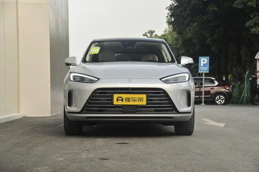 AITO M5 Hybrid Vehicles 260KM 235KM Standard Edition EVR EV SUV